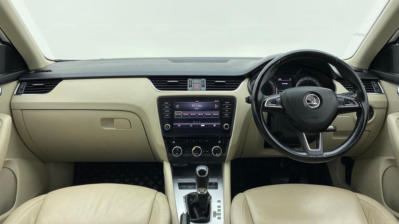 2017 Skoda Octavia 1.8 TSI STYLE AT, Petrol, Automatic, 49,573 km, Dashboard