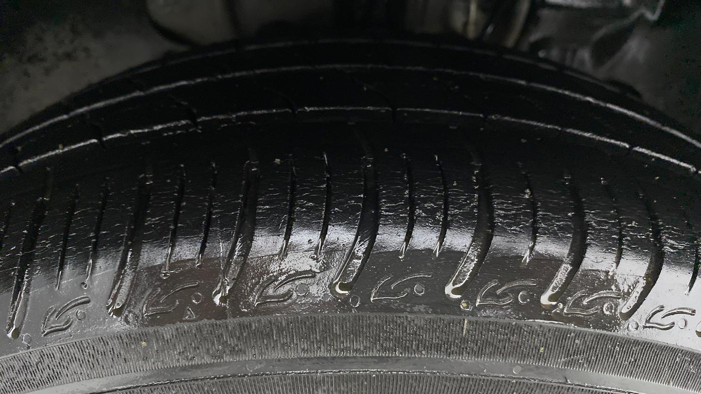 2019 Tata TIGOR XZ PETROL, Petrol, Manual, 44,446 km, Right Front Tyre Tread