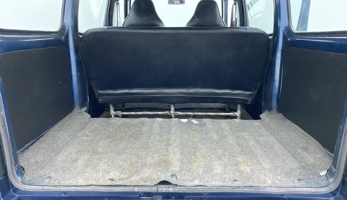 2015 Maruti Eeco 5 STR WITH AC PLUSHTR, Petrol, Manual, 81,165 km, Boot Inside