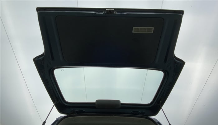2015 Maruti Eeco 5 STR WITH AC PLUSHTR, Petrol, Manual, 81,165 km, Boot Door Open