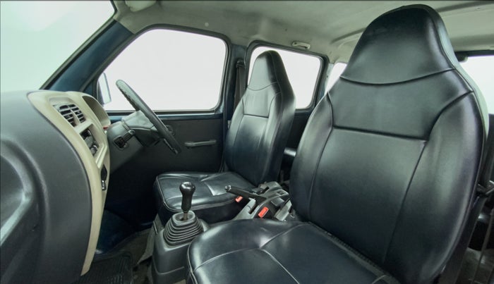 2015 Maruti Eeco 5 STR WITH AC PLUSHTR, Petrol, Manual, 81,165 km, Right Side Front Door Cabin