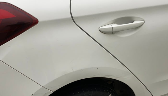 2015 Hyundai Elite i20 MAGNA 1.2, Petrol, Manual, 46,133 km, Right quarter panel - Minor scratches