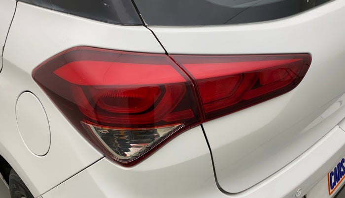 2015 Hyundai Elite i20 MAGNA 1.2, Petrol, Manual, 46,133 km, Left tail light - Minor scratches