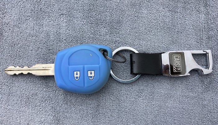 2018 Maruti Baleno DELTA 1.2 K12, Petrol, Manual, 24,749 km, Key Close Up