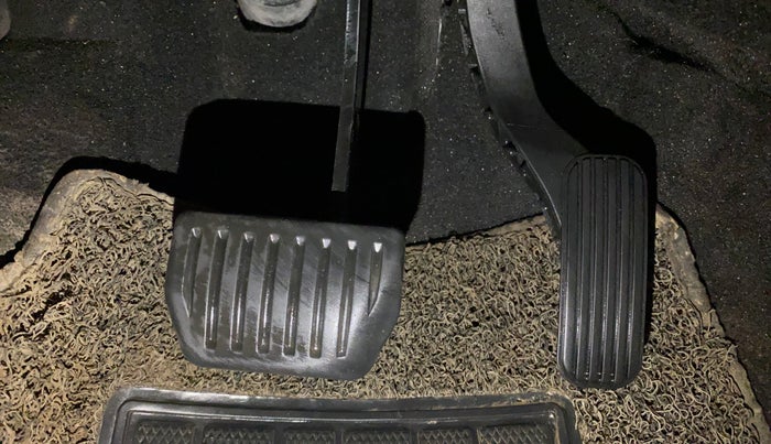 2024 Tata Harrier ADVENTURE PLUS DARK EDITION AT, Diesel, Automatic, 57,919 km, Pedals