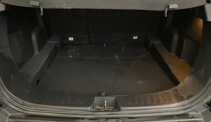 2024 Tata Harrier ADVENTURE PLUS DARK EDITION AT, Diesel, Automatic, 57,919 km, Boot Inside