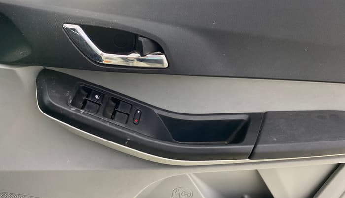 2021 Tata Tiago XZA PLUS PETROL, Petrol, Automatic, 28,435 km, Driver Side Door Panels Control