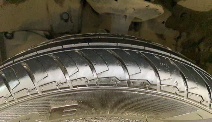 2018 Honda Amaze 1.2L I-VTEC V, Petrol, Manual, 44,017 km, Left Front Tyre Tread