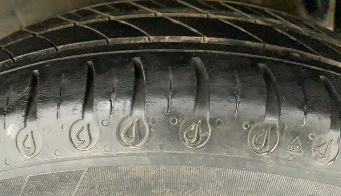 2020 Tata Tiago XZ PETROL, Petrol, Manual, 37,436 km, Left Rear Tyre Tread