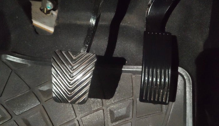 2021 KIA SONET HTX 1.0 IMT, Petrol, Manual, 47,982 km, Pedals