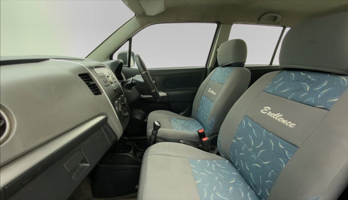 2011 Maruti Wagon R 1.0 VXI, Petrol, Manual, 77,193 km, Right Side Front Door Cabin