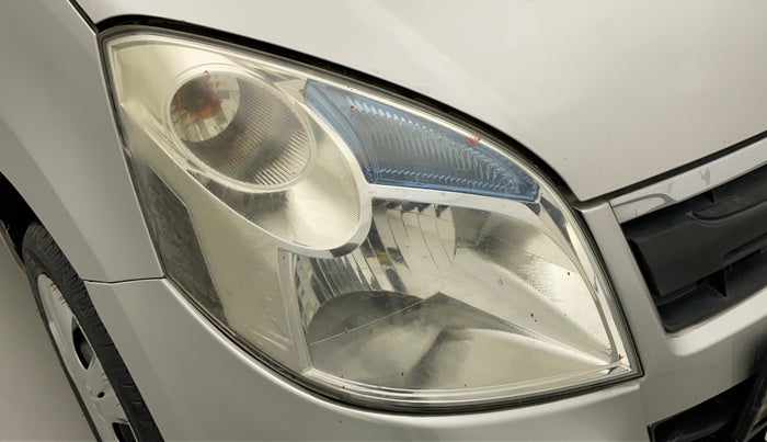 2011 Maruti Wagon R 1.0 VXI, Petrol, Manual, 77,193 km, Right headlight - Minor scratches