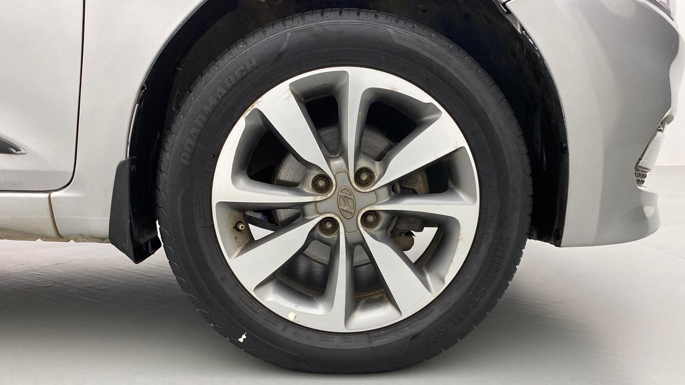 2015 Hyundai Elite i20 ASTA 1.4 CRDI, Diesel, Manual, 58,447 km, Right Front Wheel