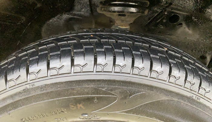 2018 Maruti Wagon R 1.0 LXI CNG, CNG, Manual, 97,067 km, Right Front Tyre Tread