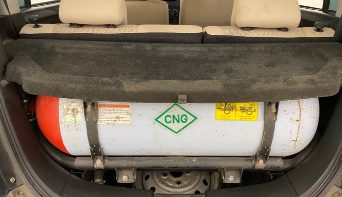 2018 Maruti Wagon R 1.0 LXI CNG, CNG, Manual, 97,067 km, Boot Inside