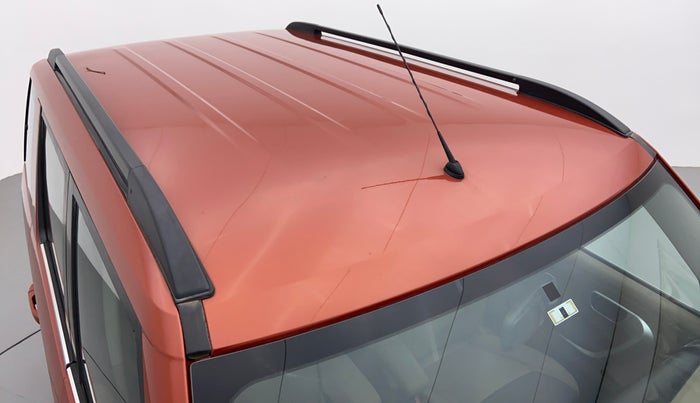 2017 Mahindra TUV300 T8 AT, Diesel, Automatic, 35,373 km, Roof/Sunroof View