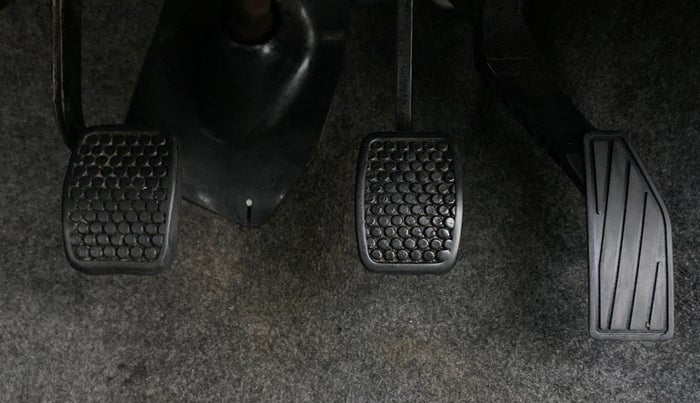 2019 Maruti Alto 800 LXI, Petrol, Manual, 63,389 km, Pedals