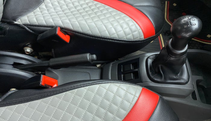 2019 Maruti Alto 800 LXI, Petrol, Manual, 63,389 km, Gear Lever