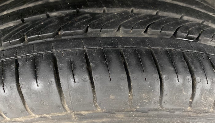 2022 Tata PUNCH CREATIVE  MT, Petrol, Manual, 14,610 km, Left Rear Tyre Tread