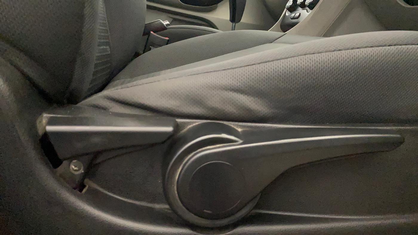 2017 Tata Tiago XZA PETROL, Petrol, Automatic, 62,387 km, Driver Side Adjustment Panel
