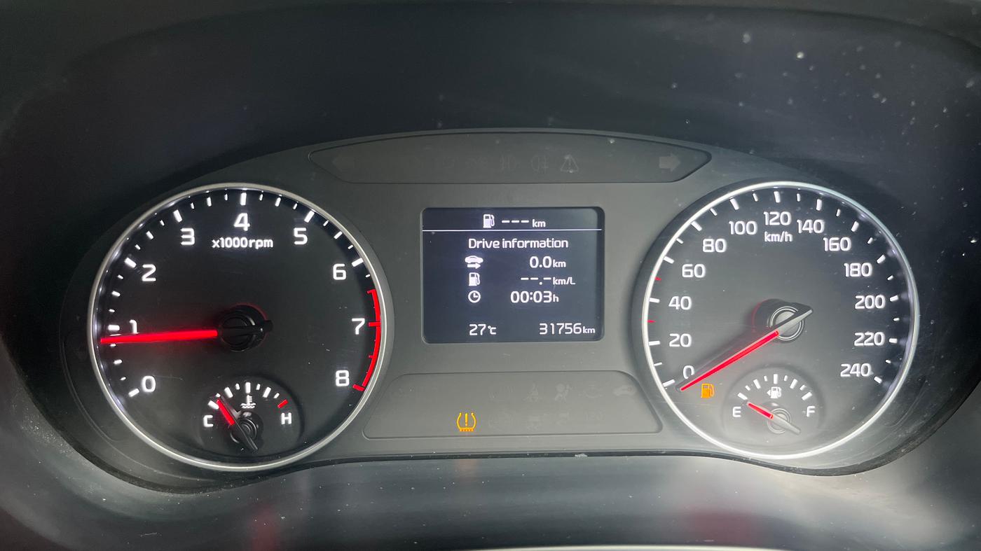 2023 KIA SELTOS  HTX 1.5 PETROL MT, Petrol, Manual, 31,755 km, Odometer Image