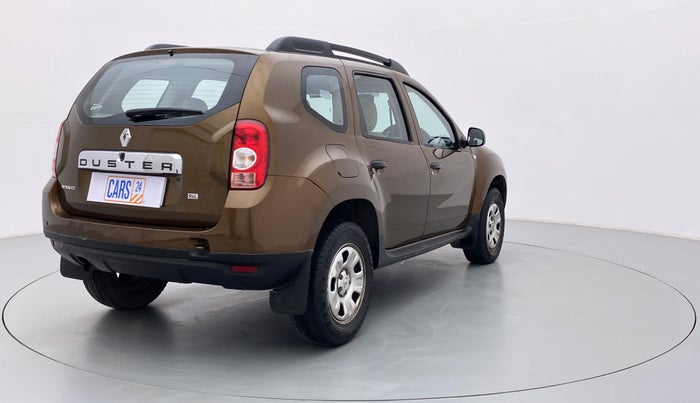2015 Renault Duster RXL PETROL 104, Petrol, Manual, 29,530 km, Right Back Diagonal