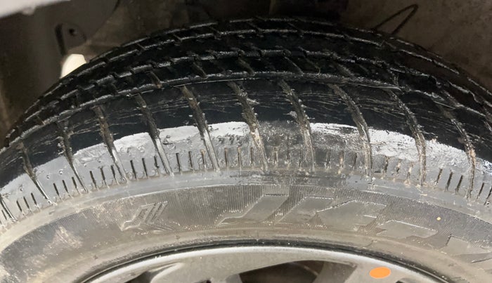 2021 Hyundai GRAND I10 NIOS SPORTZ AMT 1.2 KAPPA VTVT, Petrol, Automatic, 46,629 km, Left Front Tyre Tread