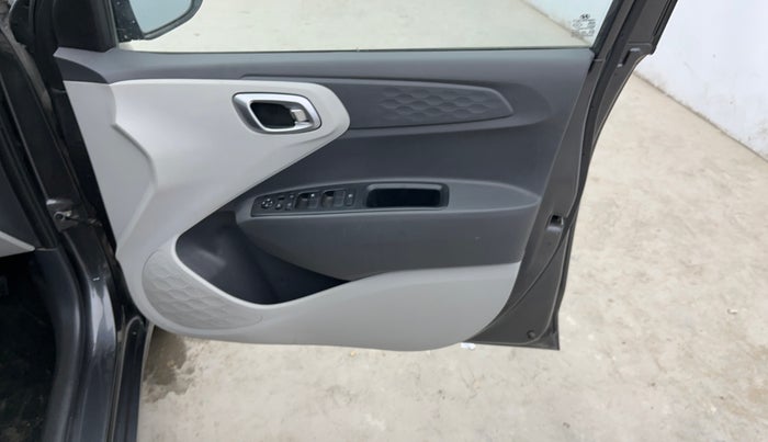 2021 Hyundai GRAND I10 NIOS SPORTZ AMT 1.2 KAPPA VTVT, Petrol, Automatic, 46,629 km, Driver Side Door Panels Control