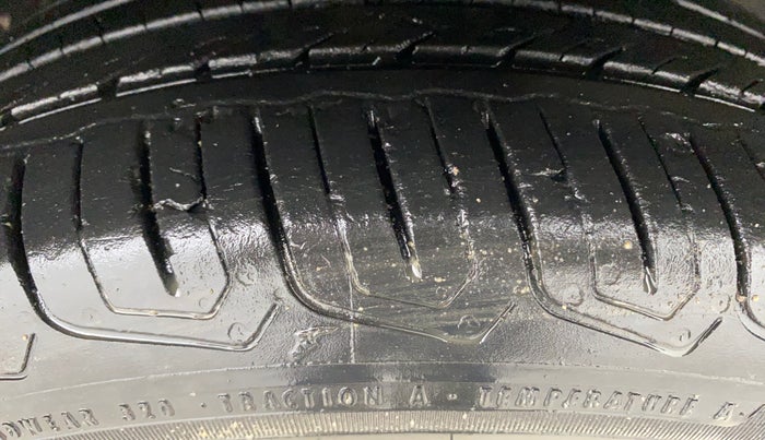 2022 Tata ALTROZ XZ PETROL, Petrol, Manual, 22,893 km, Right Front Tyre Tread