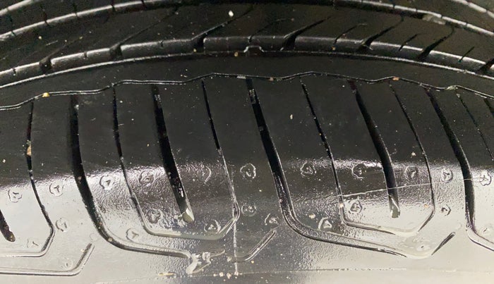 2022 Tata ALTROZ XZ PETROL, Petrol, Manual, 22,893 km, Right Rear Tyre Tread