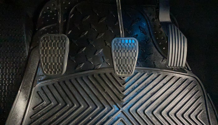 2022 Tata ALTROZ XZ PETROL, Petrol, Manual, 22,893 km, Pedals