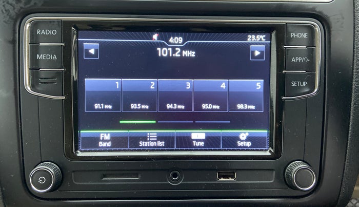 2020 Skoda Rapid 1.0 AMBITION TSI AT, Petrol, Automatic, 10,713 km, Infotainment System