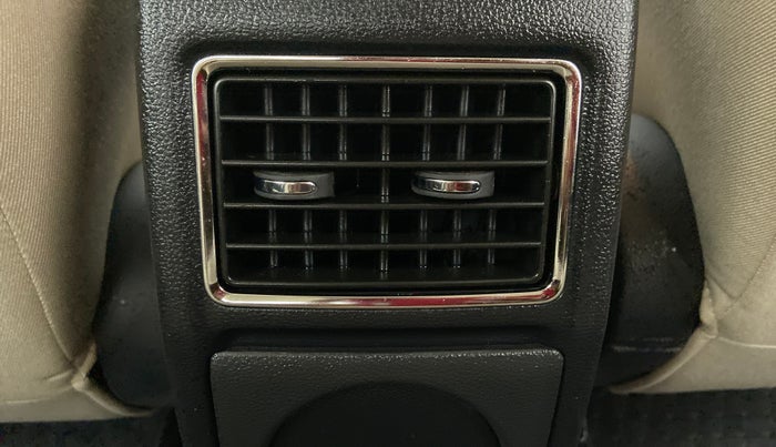 2020 Skoda Rapid 1.0 AMBITION TSI AT, Petrol, Automatic, 10,713 km, Rear AC Vents