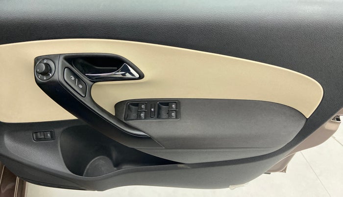 2020 Skoda Rapid 1.0 AMBITION TSI AT, Petrol, Automatic, 10,713 km, Driver Side Door Panels Control