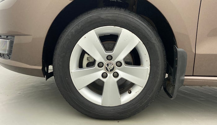 2020 Skoda Rapid 1.0 AMBITION TSI AT, Petrol, Automatic, 10,713 km, Left Front Wheel