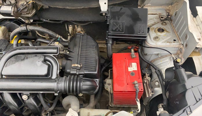 2016 Renault Kwid RXL, Petrol, Manual, 66,038 km, Engine View - Left