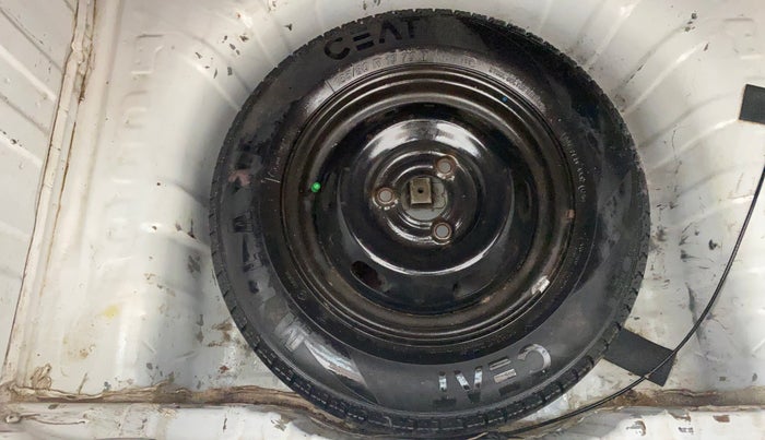 2016 Renault Kwid RXL, Petrol, Manual, 66,038 km, Spare Tyre