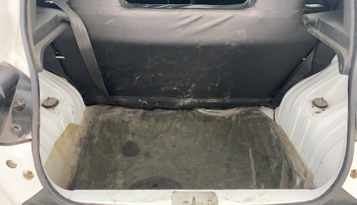 2016 Renault Kwid RXL, Petrol, Manual, 66,038 km, Boot Inside