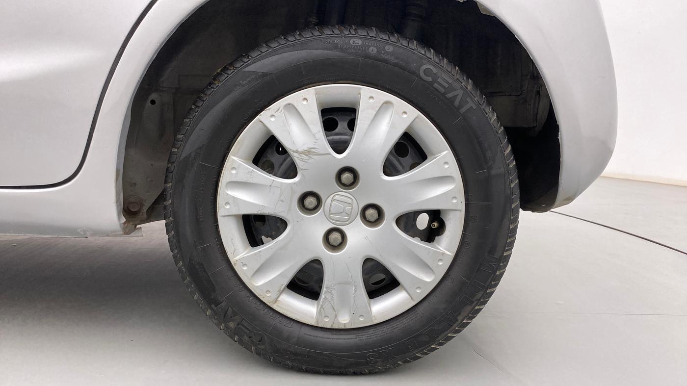 2018 Honda Brio S(O) MT, CNG, Manual, 90,872 km, Left Rear Wheel
