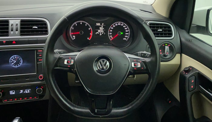 2020 Volkswagen Vento HIGHLINE PLUS 1.0L TSI AT, Petrol, Automatic, 89,771 km, Steering Wheel Close Up