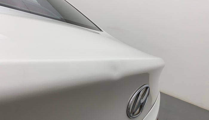 2017 Hyundai Verna FLUIDIC 4S 1.4 VTVT, Petrol, Manual, 27,636 km, Dicky (Boot door) - Slightly dented
