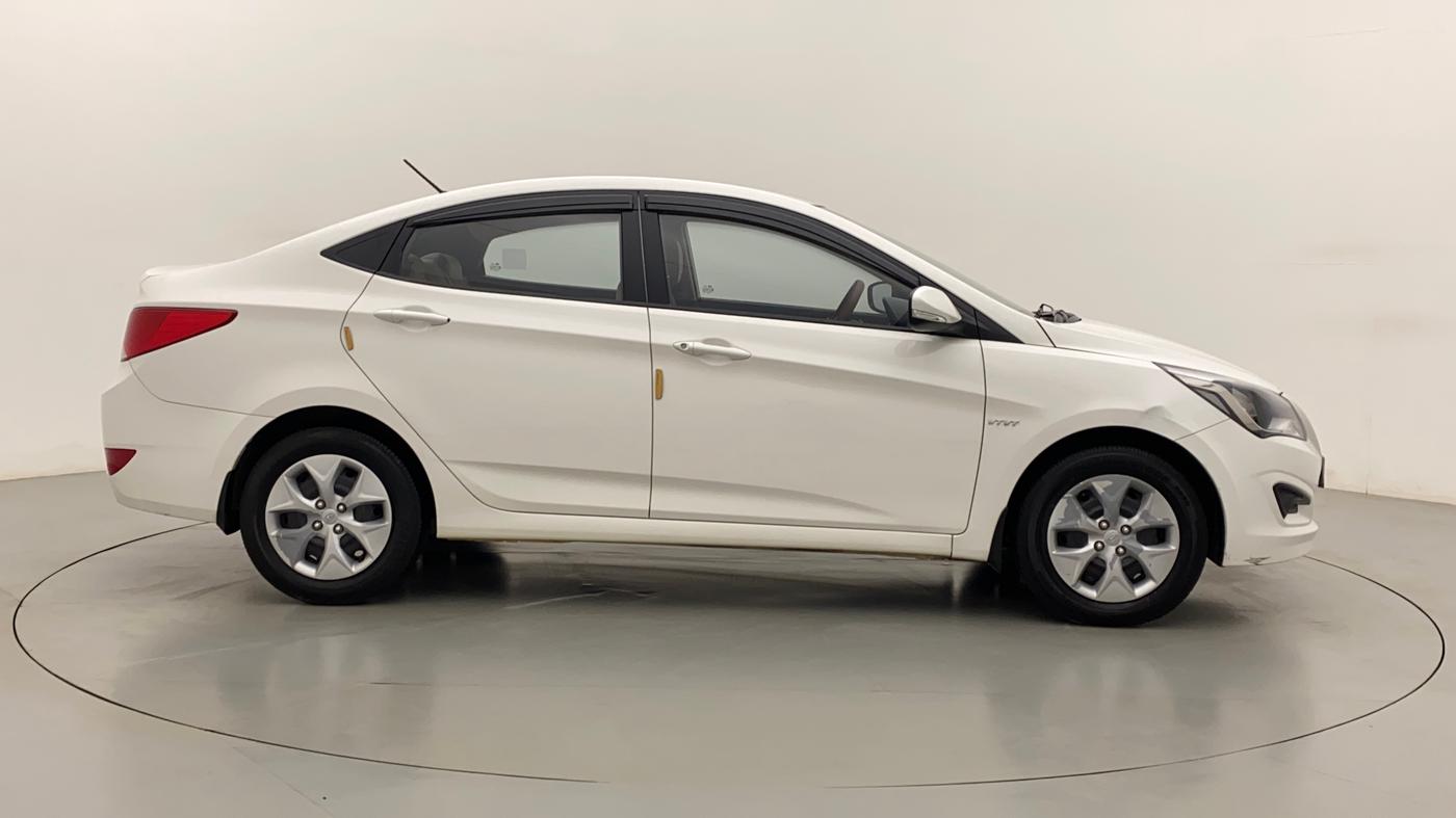 2017 Hyundai Verna FLUIDIC 4S 1.4 VTVT, Petrol, Manual, 27,636 km, Right Side View