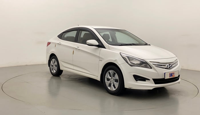 2017 Hyundai Verna FLUIDIC 4S 1.4 VTVT, Petrol, Manual, 27,636 km, Right Front Diagonal