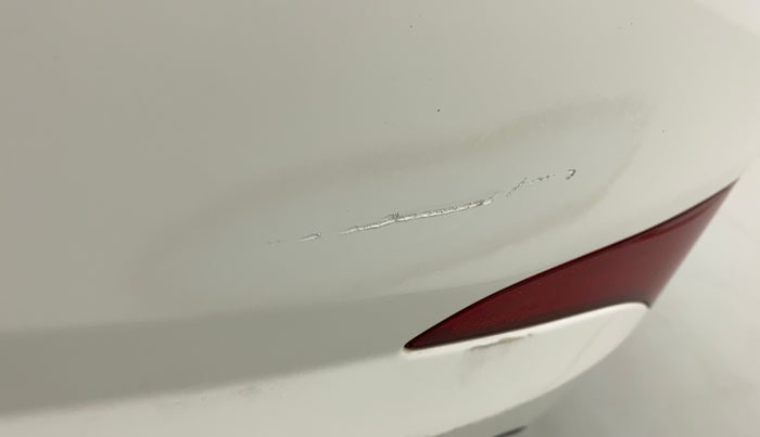 2017 Hyundai Verna FLUIDIC 4S 1.4 VTVT, Petrol, Manual, 27,636 km, Rear bumper - Minor scratches