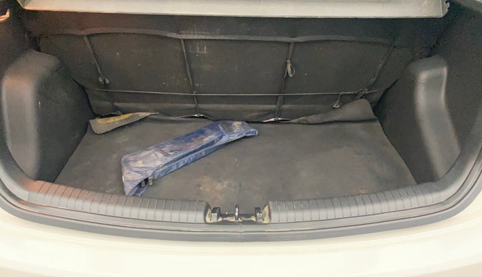 2014 Hyundai Grand i10 MAGNA 1.2 KAPPA VTVT, Petrol, Manual, 5,213 km, Boot Inside