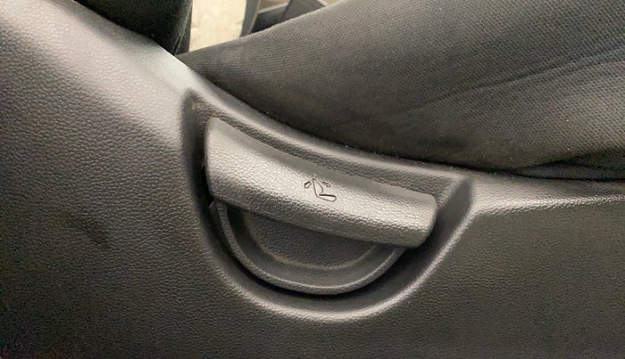 2014 Hyundai Grand i10 MAGNA 1.2 KAPPA VTVT, Petrol, Manual, 5,213 km, Driver Side Adjustment Panel