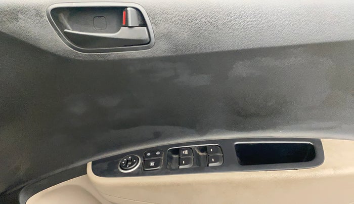 2014 Hyundai Grand i10 MAGNA 1.2 KAPPA VTVT, Petrol, Manual, 5,213 km, Driver Side Door Panels Control