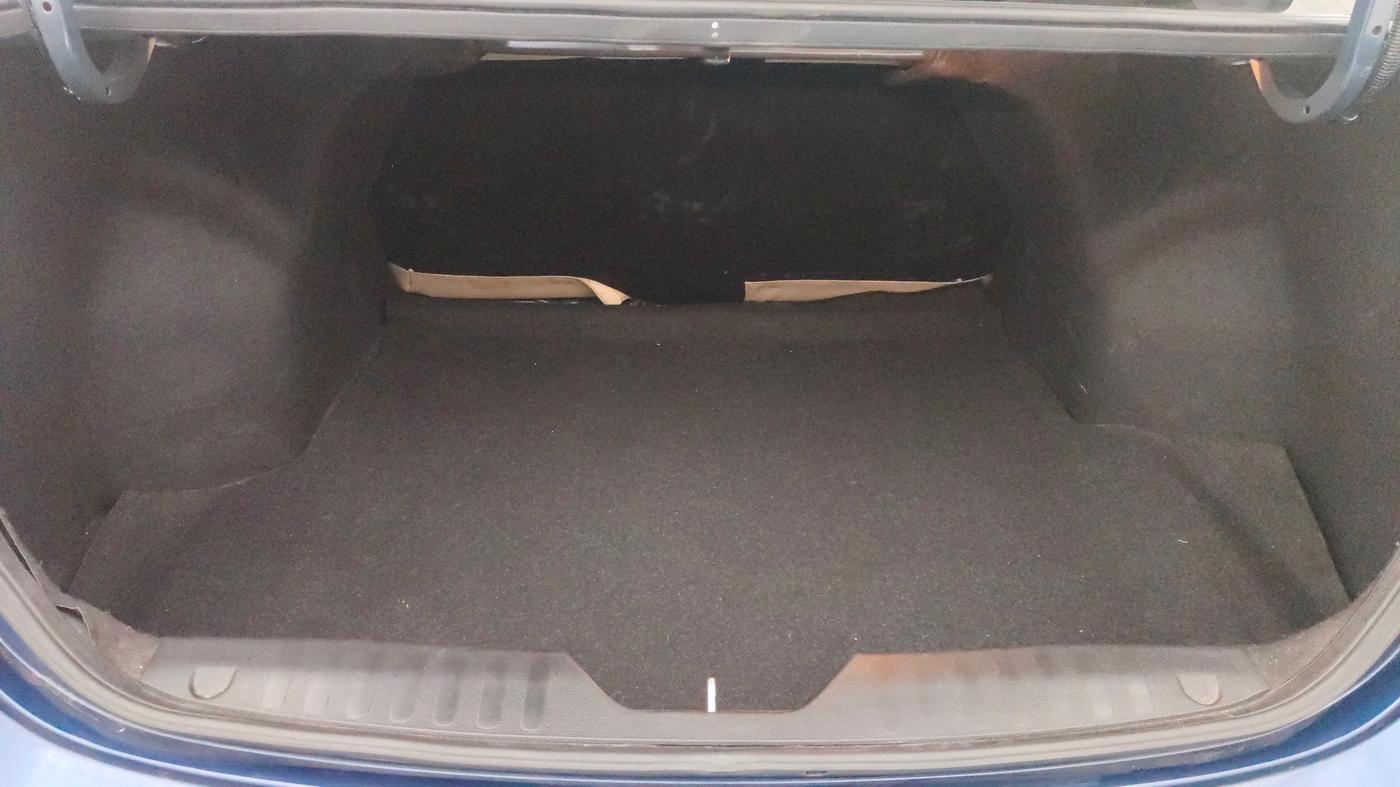2018 Maruti Ciaz DELTA 1.5 SHVS MT PETROL, Petrol, Manual, 1,03,692 km, Boot Inside