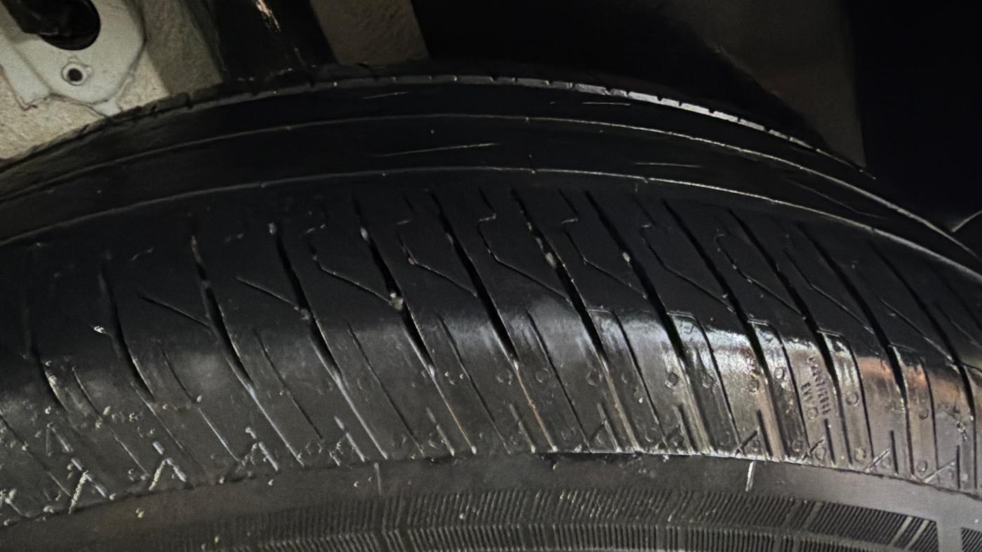 2025 Tata PUNCH Adventure (S) iCNG, CNG, Manual, 4,858 km, Left Rear Tyre Tread