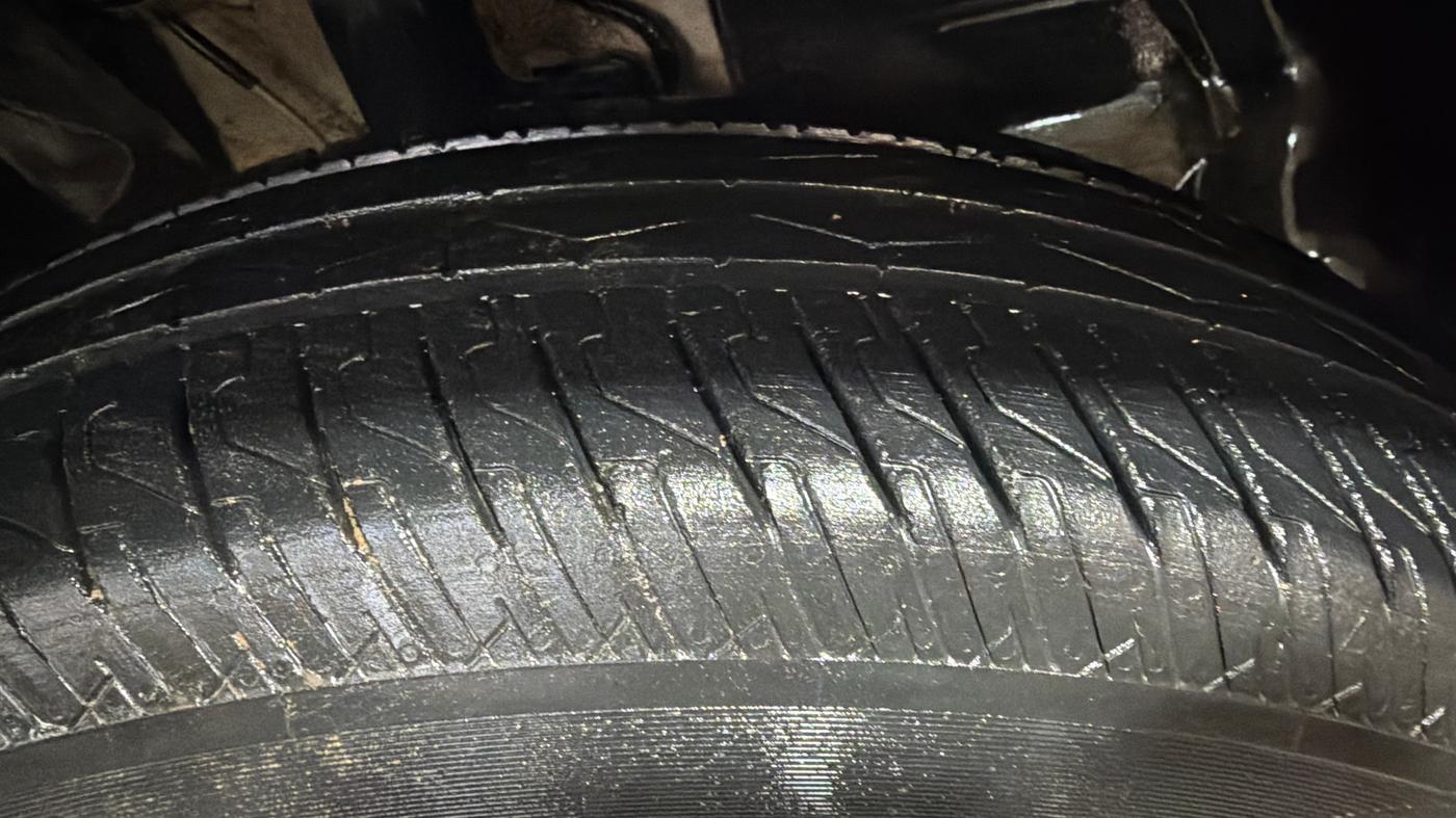 2025 Tata PUNCH Adventure (S) iCNG, CNG, Manual, 4,858 km, Right Front Tyre Tread